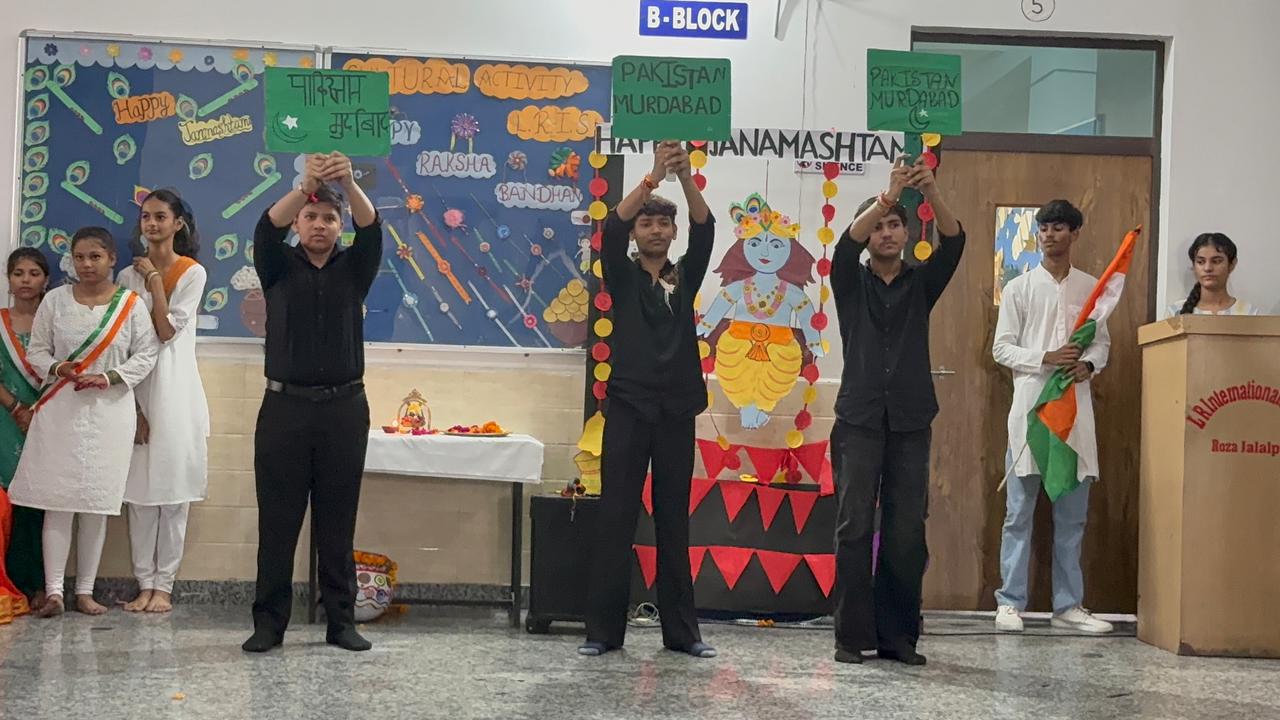 LR International School Greater Noida (15)