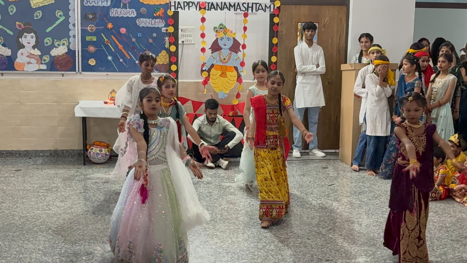 LR International School Greater Noida (17)